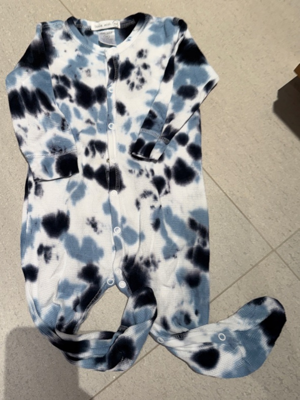Tie-Dye Blue & White Baby Footed One-Piece Romper